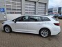 Toyota Corolla Touring Sports HYBRID 140 ORG. NL NAVI PARELMOER LAK APPLE & ANDROID PARKEERCAMERA AD-CRUISE FACELIFT-MODEL