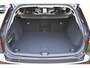 Volvo V60 T6 AWD 350PK Plug-in Hybrid Essential Edition Black | Demo | Camera | 19"LMV | Stoel-stuur verwarming | Getint glas