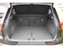 Volvo EX40 Extended Range Plus Black Ed. 82 kWh | H&K | Blis | ACC | Stuurverwarming | 20" LMV | 360 camera | Getint glas | Apple carplay