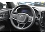 Volvo EX40 Extended Range Plus Black Ed. 82 kWh | H&K | Blis | ACC | Stuurverwarming | 20" LMV | 360 camera | Getint glas | Apple carplay