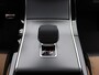 Land Rover Range Rover Velar 2.0 P400e AWD Dynamic HSE PHEV Massage stoelen | Stoel verwarming en koeling | Head-up | 360 Camera | Panorama dak
