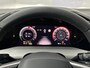 Volkswagen Golf 1.5 eHybrid 204 6DSG eHybrid Life Edition | 'App-Connect' draadloze smartphone integratie | Achterbank in ongelijke delen neerklapbaar incl. middenarmsteun en doorlaadmogelijkheid | Achteruitrijcamera (Rear View)