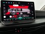 Volkswagen Golf 1.5 eHybrid 204 6DSG eHybrid Life Edition | 'App-Connect' draadloze smartphone integratie | Achterbank in ongelijke delen neerklapbaar incl. middenarmsteun en doorlaadmogelijkheid | Achteruitrijcamera (Rear View)