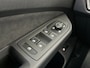 Volkswagen Golf 1.5 eHybrid 204 6DSG eHybrid Life Edition | 'App-Connect' draadloze smartphone integratie | Achterbank in ongelijke delen neerklapbaar incl. middenarmsteun en doorlaadmogelijkheid | Achteruitrijcamera (Rear View)