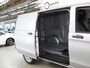 Mercedes-Benz eVito 112 Bestelwagen L3 66 kWh | Snelladen | Dodehoekassistent | Achterdeuren | Achteruitrijcamera | Comfortbestuurdersstoel |