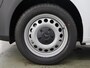 Mercedes-Benz eVito Bestelwagen 66 kWh L2 | Navigatie | Airco | Stoelverwarming | Bluetooth | Bijrijdersbank | Comfortchauffeursstoel |