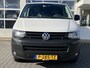 Volkswagen Transporter Kombi 2.0 TDI 140 pk DSG Automaat L1H1 BM 20 stuks op Voorraad !!!  BTW en BPM vrij Airco Cruise control PDC Trekhaak 1e eigenaar Ideaal voor ombouw naar camper Euro 5
