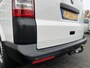 Volkswagen Transporter Kombi 2.0 TDI 140 pk DSG Automaat L1H1 20 stuks op Voorraad !!!  BTW en BPM vrij Airco Cruise control PDC Trekhaak 1e eigenaar Ideaal voor ombouw naar camper Euro 5 Combi Tourer Passenger Groepsvervoer Personenbus Taxi