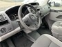 Volkswagen Transporter Kombi 2.0 TDI 140 pk DSG Automaat L1H1 20 stuks op Voorraad !!!  BTW en BPM vrij Airco Cruise control PDC Trekhaak 1e eigenaar Ideaal voor ombouw naar camper Euro 5 Combi Tourer Passenger Groepsvervoer Personenbus Taxi