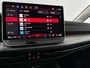 Volkswagen Golf 1.5 eHybrid 204 6DSG eHybrid Life Edition | 'App-Connect' draadloze smartphone integratie | Achterbank in ongelijke delen neerklapbaar incl. middenarmsteun en doorlaadmogelijkheid | Achteruitrijcamera (Rear View)