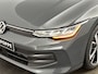 Volkswagen Golf 1.5 eHybrid 204 6DSG eHybrid Life Edition | 'App-Connect' draadloze smartphone integratie | Achterbank in ongelijke delen neerklapbaar incl. middenarmsteun en doorlaadmogelijkheid | Achteruitrijcamera (Rear View)