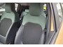 Dacia Spring Extreme 65 26.8 kWh | Achteruitrijcamera |Navigatiesysteem | Airco | Cruise control | Elektrische ramen voor + achter | ESP | Hill hold | Parkeersensor achter | Apple Carplay/Android Auto