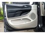 Chrysler Town & Country 3.6 V6 (Leder / Climate / Cruise / Camera / Navigatie / 7 Persoons)