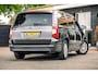 Chrysler Town & Country 3.6 V6 (Leder / Climate / Cruise / Camera / Navigatie / 7 Persoons)