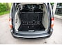 Chrysler Town & Country 3.6 V6 (Leder / Climate / Cruise / Camera / Navigatie / 7 Persoons)