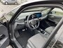 Volkswagen ID.3 Pro Business 58 kWh Navigatie Pro / Parkeersensoren / App-connect / 19"LM Velgen / Camera Rijdende Demo, graag bezichtiging op afspraak