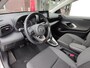 Toyota Yaris 1.5 HYBRID NAVI 16'' LM-VELGEN 4S-BANDEN CLIMA AD-CRUISE CAMERA APPLE/ADROID BLUETOOTH NL-AUTO