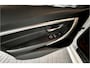 BMW 3-Serie Touring 318i M Sport / Stoelverwarming / LED / PDC
