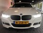 BMW 3-Serie Touring 318i M Sport / Stoelverwarming / LED / PDC