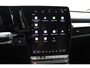 Renault Megane E-Tech iconic EV60 220pk optimum charge | Warmtepomp | Elektrisch verstelbare stoelen | Stoelverwarming | Stuurverwarming | 360 camera | Climate control | Navigatie | Apple Carplay | Android auto |