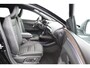 Renault Megane E-Tech iconic EV60 220pk optimum charge | Warmtepomp | Elektrisch verstelbare stoelen | Stoelverwarming | Stuurverwarming | 360 camera | Climate control | Navigatie | Apple Carplay | Android auto |