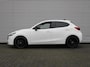 Mazda 2 1.5 e-SkyActiv-G 90PK 6MT Homura | Stuur-/stoelverwarming | Camera | Dodehoek detectie | LED | 16" LM | Carplay | Clima | Cruise |