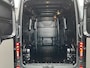 Volkswagen Crafter Bedrijfswagens Trendline 2.0 TDI L3H3 EU6 103 kW (140 pk) 103 kW | BPM Vrij | Achteruitrijcamera | Bijrijdersbank met opbergvak | Radio ready to discover met 10" touch- kleurendisplay |