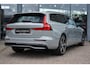 Volvo V60 2.0 B3 Plus Dark | Google | Stoel & Stuurverwarming | Adaptieve Cruise + Pilot Assist | Elek. Stoelen + Geheugen| Park Assist Voor & Achter + Camera