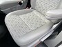 Volkswagen Transporter 8-persoons Kombi 2.0 TDI DSG Automaat L1H1 BM BTW en BPM vrij Airco Cruise control Trekhaak PDC 1e eigenaar Marge Ideaal voor ombouw naar camper Euro 5