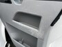 Volkswagen Transporter 8-persoons Kombi 2.0 TDI DSG Automaat L1H1 BM BTW en BPM vrij Airco Cruise control Trekhaak PDC 1e eigenaar Marge Ideaal voor ombouw naar camper Euro 5