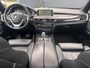 BMW X5 xDrive 50i High Executive Navi,Pano,Camera,Leder,Trekhaak,450pk,B&O Soundsystem,Clima,Cruise,Nieuwe Apk bij Aflevering
