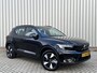 Volvo XC40 Single Motor Extended Range Core 82 kWh | ALL-SEASON banden | Trekhaak |