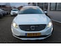 Volvo XC60 2.0 D3 Summum 5 CILINDER | Cam | Verwarmde stoelen | Leder