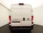 Fiat Ducato 2.2 MultiJet 140 S&S L3H2 3.3t | BPM vrij | Verzwaarde vering | 10'' Touchscreen met Navigatie & Apple Carplay/Android Auto | Climate Control | Achteruitrijcamera | Achterdeuren 270° te openen |
