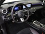 Mercedes-Benz A-klasse 180 Star Edition AMG Line | stoelverwarming | achteruitrijcamera | memory stoelen | panoramadak | Night-pakket