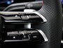 Mercedes-Benz A-klasse 180 Star Edition AMG Line Mercedes-Benz A-klasse 180 AMG Line | stoelverwarming | achteruitrijcamera | memory stoelen | panoramadak | Night-pakket