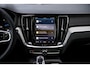 Volvo V60 2.0 T8 Plug-in hybrid AWD Ultra Dark | Bowers & Wilkins Audio | Stoel + stuurverwarming | Schuif-/-kanteldak | elektr. stoelen incl. memory | 21" Everlast velgen| Heico verlagingsset | Heico sportuitlaat | Heico Bodypakket | Absolute Matt Mythos Red |