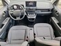 Hyundai Inster Pulse 49 kWh | Winterpack | Stoel/stuur verwarming | Achteruitrij camera | lichtmetalen velgen |