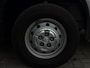 Peugeot Boxer 330 2.2 BlueHDi 120 L2H2 Premium | Achteruitrijcamera | All-season banden | Bestuurdersstoel in hoogte verstelbaar
