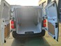 Peugeot Expert 145Standaard| Parkeersensoren achter | Surround NAV pakket | Volwaardig reservewiel Let op, 2,9% financial lease via Stellantis van toepassing | PeugeotExpert145Standaard| Parkeersensoren achter | Surround NAV pakket | Volwaardig reservewiel