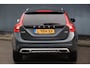 Volvo V60 Cross Country 2.0 D4 Summum Xenon/Leer/Adaptive/Camera/Parkeersensor v,a