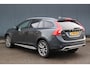 Volvo V60 Cross Country 2.0 D4 Summum Xenon/Leer/Adaptive/Camera/Parkeersensor v,a