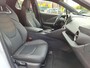 Toyota C-HR 2.0 Plug-in Hybrid 220 Première Edition PANODAK HEAD-UP EL-ACHTERKLEP JBL-AUDIO 19'' LM-VELGEN TREEPLANKEN 360° CAMERA BLIND SPOT NAVI APPLE/ANDROID CLIMA STOEL/STUURVERW