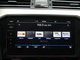 Volkswagen Passat 1.5 TSI Elegance Business R DSG / Panodak / Climate / Adap. Cruise