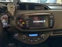 Toyota Yaris 1.5 Hybrid Dynamic + 1 Jaar Garantie