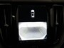 Volvo XC60 T6 Recharge AWD LR Plus Dark | Trekhaak | ACC | H & K | Panodak | Leder | 360 Camera | Zondag Open!