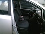 Kia Carens 2.0 CVVT X-ecutive Stuurbekr Airco LMV Cruise
