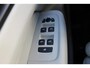 Volvo XC60 2.0 T6 Plug-in hybrid AWD Inscription Long Range / Haman Kardon Audio installatie / Panoramisch schuifkantel-dak