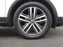 Volkswagen Tiguan 1.5 TSI Elegance Automaat | Navigatie | Stoelverwarming | Achteruitrijcamera | massagefunctie
