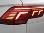 Volkswagen Tiguan 1.5 TSI Elegance Automaat | Navigatie | Stoelverwarming | Achteruitrijcamera | massagefunctie